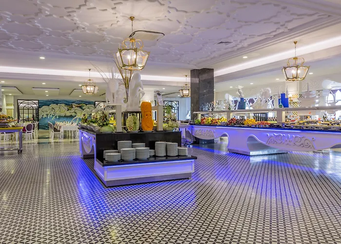 Mary Palace & 5* Manavgat