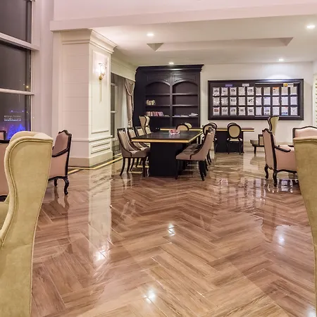 Feriested Mary Palace &