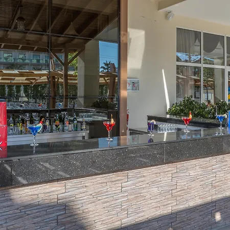 Feriested Mary Palace & 5*