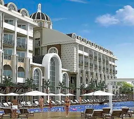 Mary Palace & 5*