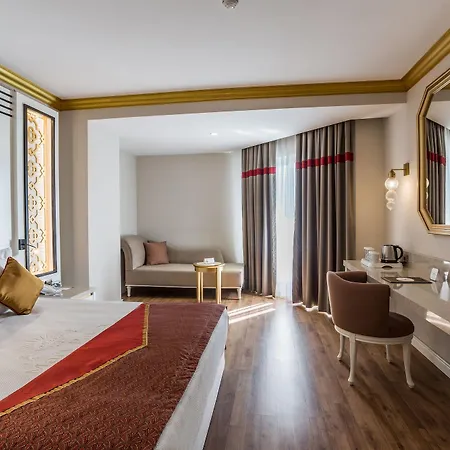 Курортный комплекс Mary Palace & 4*