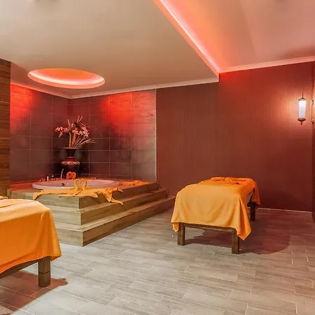Mary Palace & Rezort 5*